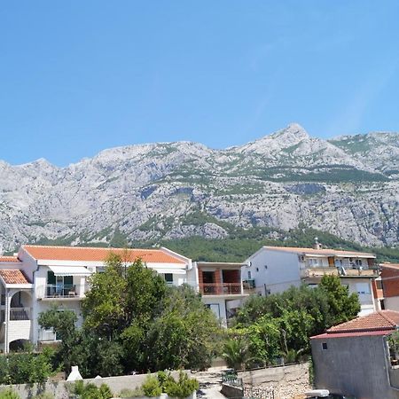 Apartments Mario With Private Parking Makarska Exterior foto