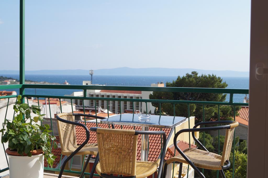 Apartments Mario With Private Parking Makarska Exterior foto