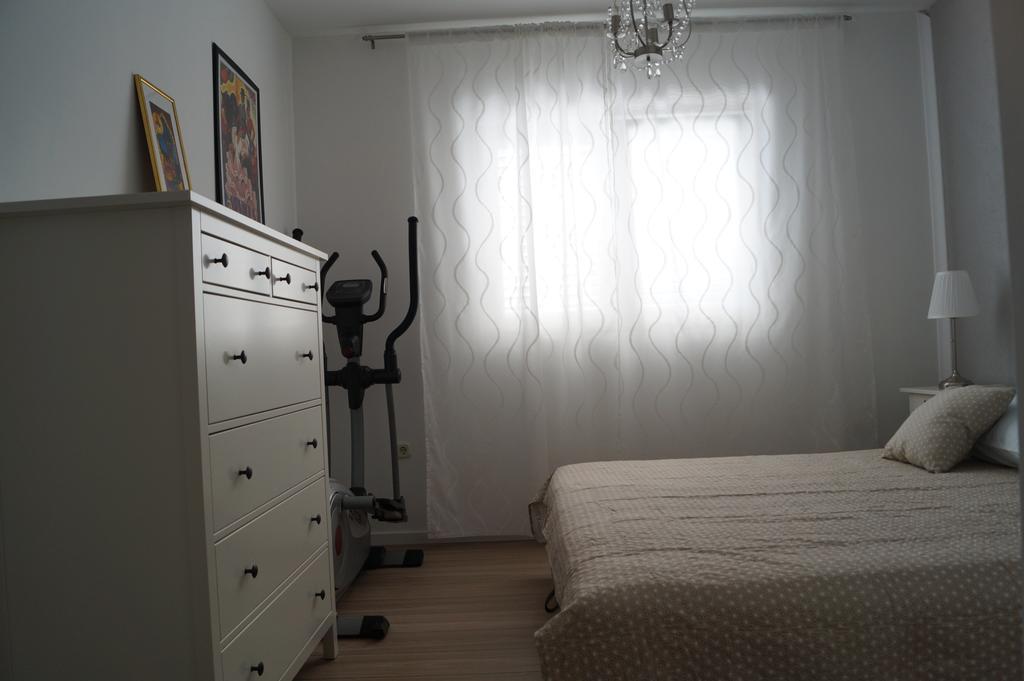 Apartments Mario With Private Parking Makarska Exterior foto
